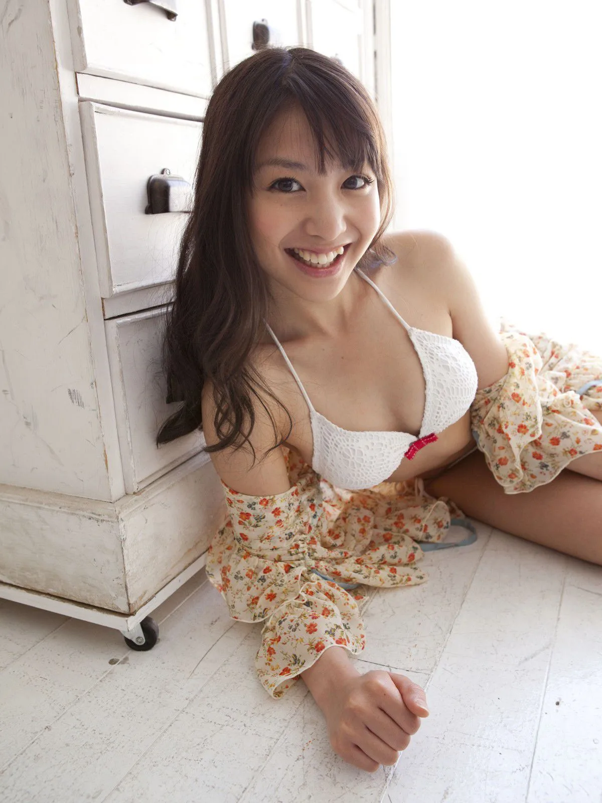 [Sabra] Album ảnh "Hãy Làm Tôi Hạnh Phúc!" của Yui Koike - 19