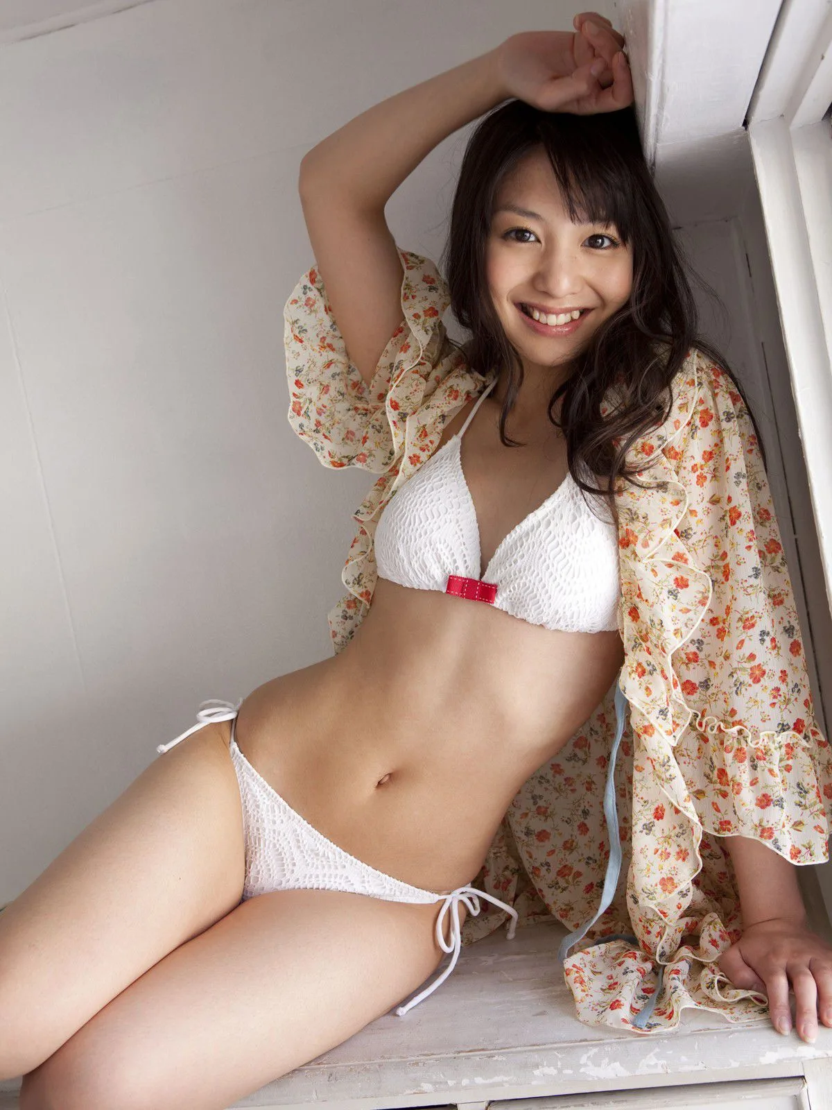 [Sabra] Album ảnh "Hãy Làm Tôi Hạnh Phúc!" của Yui Koike - 17