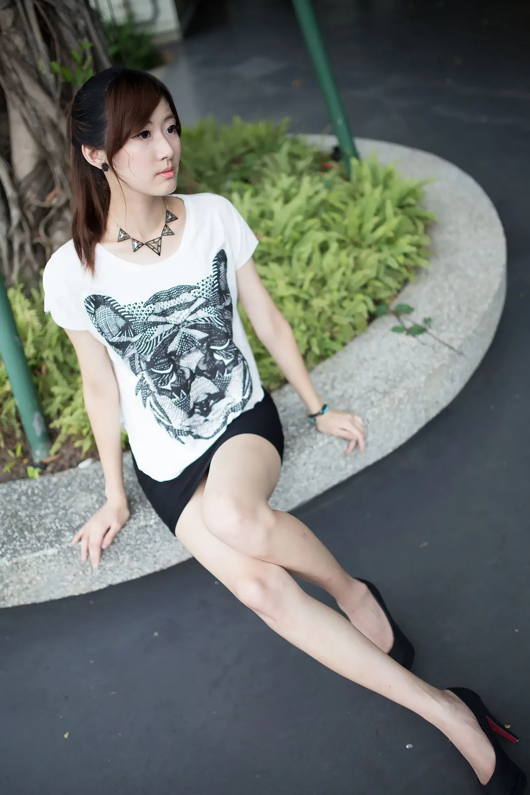 [Tập đặc biệt của Beautyleg] Nữ hoàng Queena - Buổi chụp ảnh tại công viên - 17