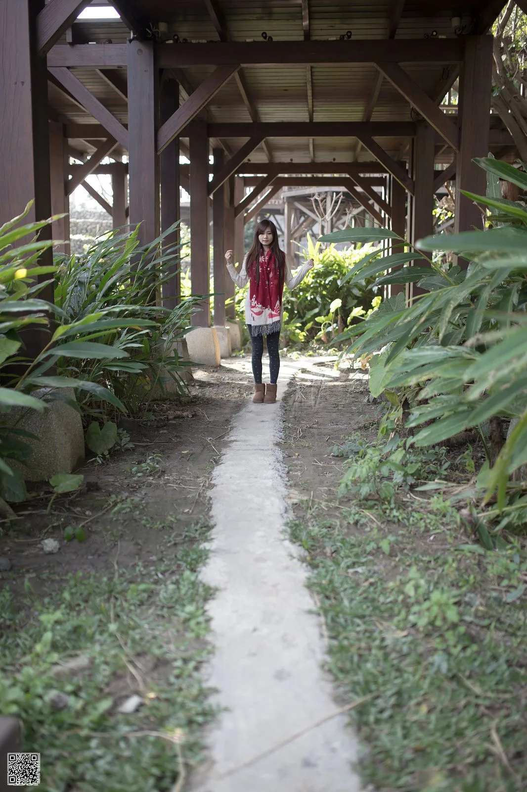 [Chương bổ sung của Beautyleg] Trương Ách Chu - Buổi chụp ảnh ngoài trời tại Công viên Văn hóa Hakka - 27