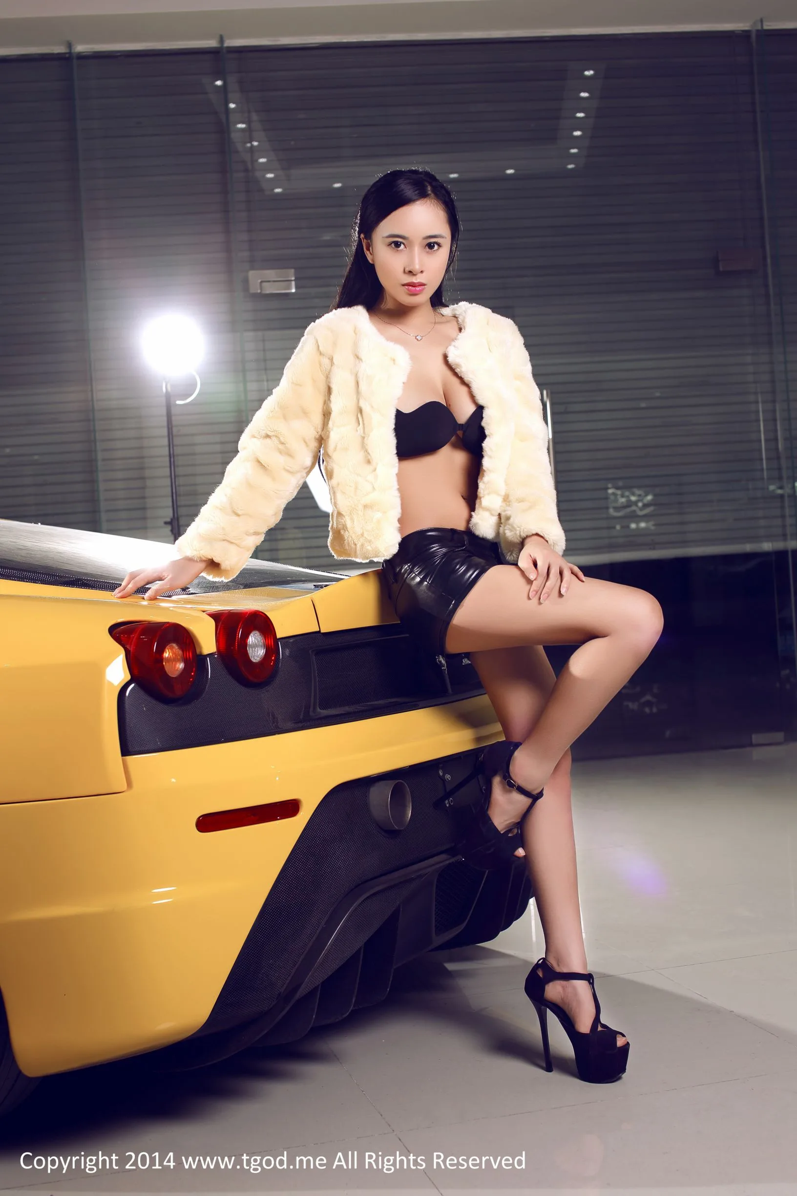 [TGOD đề xuất Nữ thần] Phụ nữ xinh đẹp và xe hơi hạng sang - Bộ sưu tập ảnh cá nhân của Christine Huang - 37